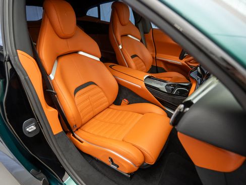 Used 2025 Ferrari Purosangue image 14