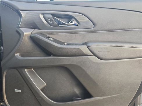 Used 2023 Chevrolet Traverse High Country w/ LPO, Floor Liner Package image 31