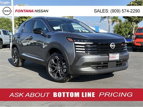 New 2026 Nissan Kicks SR image 1