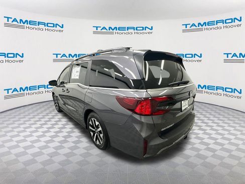 New 2026 Honda Odyssey EX-L image 3