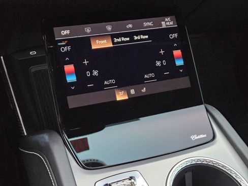 New 2026 Cadillac Vistiq Sport image 19