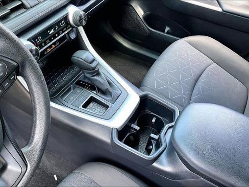 Certified 2025 Toyota RAV4 XLE FWD image 17