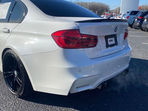 Used 2016 BMW M3 image 11