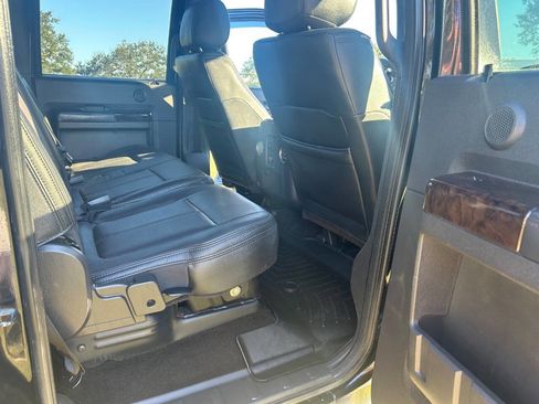 Used 2014 Ford F350 Platinum image 12
