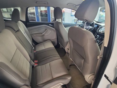Used 2013 Ford Escape SE AWD/4WD image 16