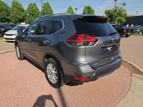 Used 2020 Nissan Rogue SV AWD/4WD image 3