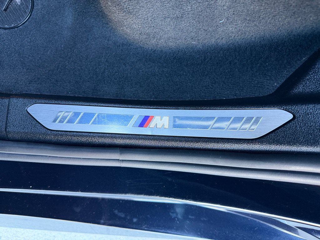 Used 2019 BMW X5 xDrive40i w/ M Sport Package AWD/4WD image 22