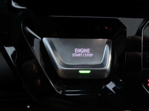 Certified 2023 GMC Sierra 1500 AT4 w/ Technology Package image 17