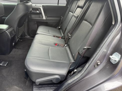 Used 2021 Toyota 4Runner Limited AWD/4WD image 14
