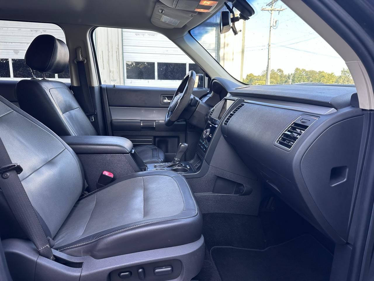 Used 2014 Ford Flex Limited w/ Equipment Group 303A AWD/4WD image 32