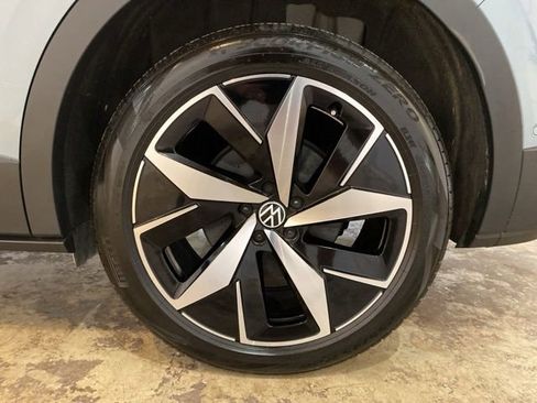 Used 2024 Volkswagen ID.4 Pro S AWD/4WD image 31