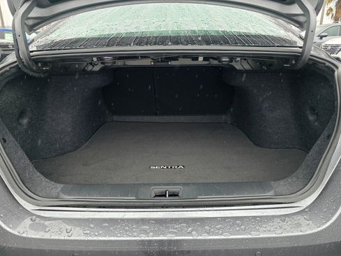Used 2022 Nissan Sentra SV FWD image 29