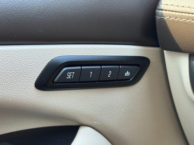 Used 2019 Buick LaCrosse Essence w/ Sun and Shade Package AWD/4WD image 16
