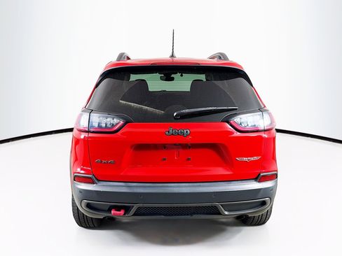 Used 2019 Jeep Cherokee Trailhawk image 30