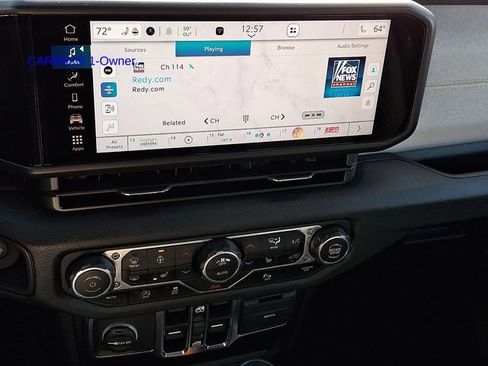 Used 2025 Jeep Wrangler Unlimited Sport AWD/4WD image 18