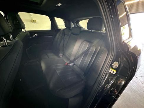 Used 2023 Audi Q4 e-tron Premium w/ Convenience Package AWD/4WD image 27