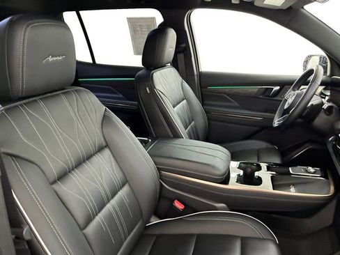 Certified 2025 Buick Enclave Avenir w/ Super Cruise Package image 14