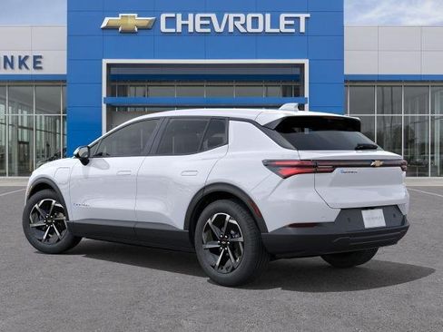 New 2026 Chevrolet Equinox EV LT FWD image 3
