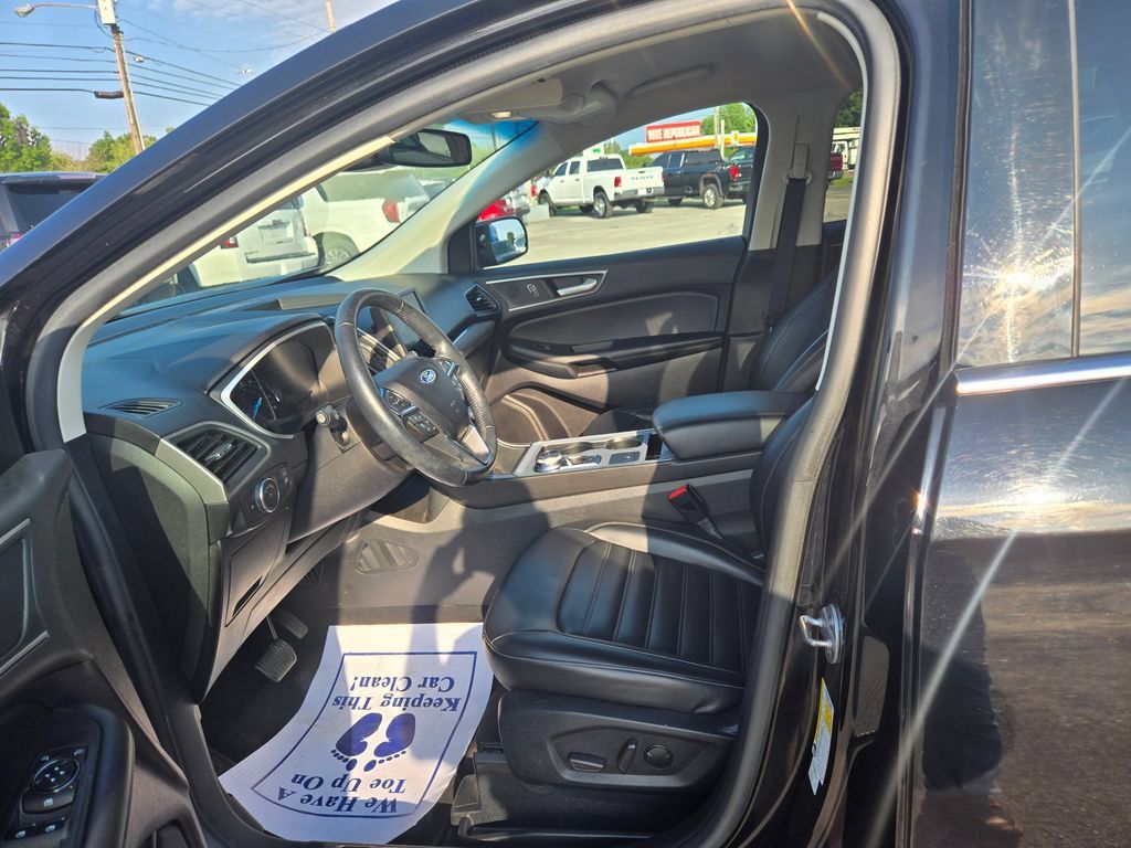 Used 2021 Ford Edge SEL w/ Convenience Package AWD/4WD image 7