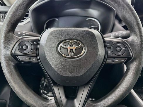 Certified 2024 Toyota RAV4 LE AWD/4WD image 16