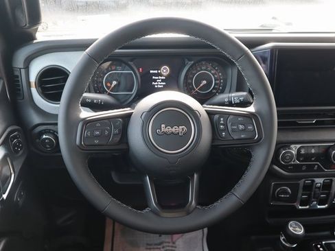 New 2025 Jeep Gladiator Sport image 4