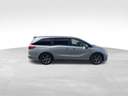 Certified 2023 Honda Odyssey EX image 9