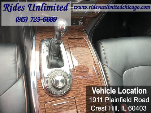 Used 2017 Nissan Armada Platinum w/ Interior Lighting Package image 12