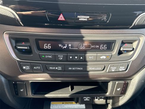 Used 2021 Honda Pilot Special Edition image 17