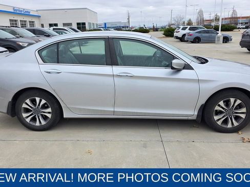 Used 2013 Honda Accord LX image 6