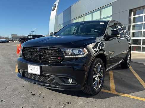 Used 2017 Dodge Durango GT w/ Premium Group image 3