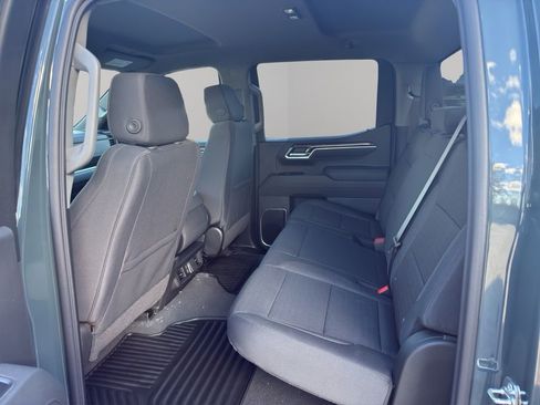 New 2026 Chevrolet Silverado 1500 LT image 8