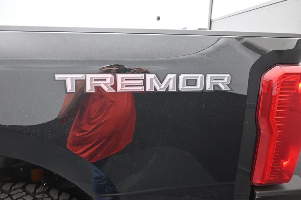 New 2027 Ford F250 XL w/ Tremor Off-Road Package AWD/4WD image 2