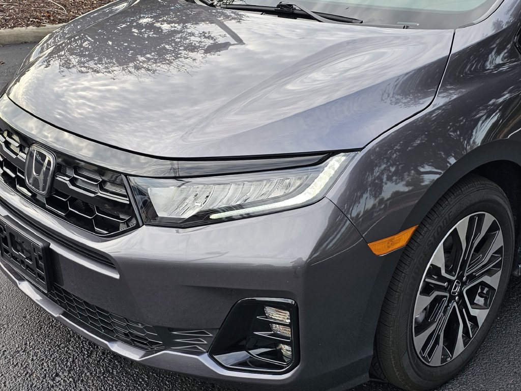 Used 2026 Honda Odyssey Elite image 6