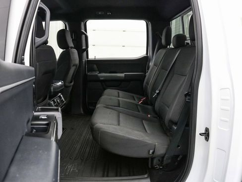 Certified 2022 Ford F150 XLT w/ Equipment Group 302A High image 19