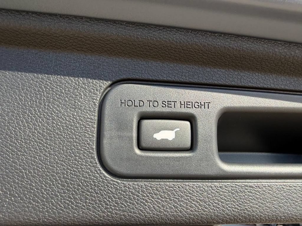 New 2027 Honda Odyssey Touring image 5