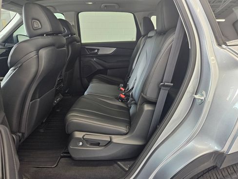 Used 2023 Acura MDX SH-AWD image 40