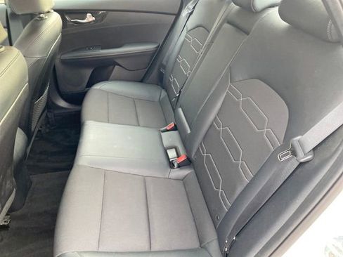 Used 2021 Kia Forte GT-Line image 17