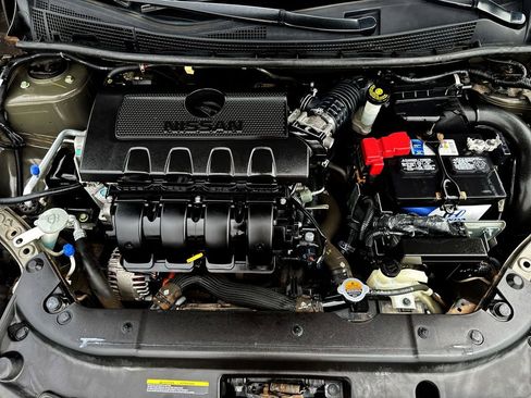 Used 2016 Nissan Sentra SV FWD image 24