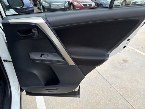 Used 2013 Toyota RAV4 XLE FWD image 26