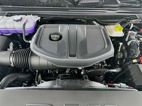 New 2026 RAM 1500 Express image 18