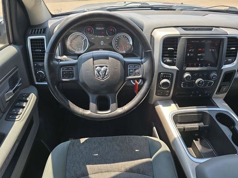 Used 2020 RAM 1500 Classic Warlock w/ Luxury Group image 6
