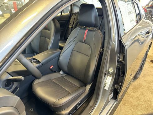 New 2026 Nissan Sentra SR w/ SR Premium Package image 19