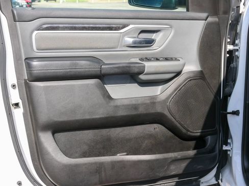 Used 2023 RAM 1500 Big Horn AWD/4WD image 4
