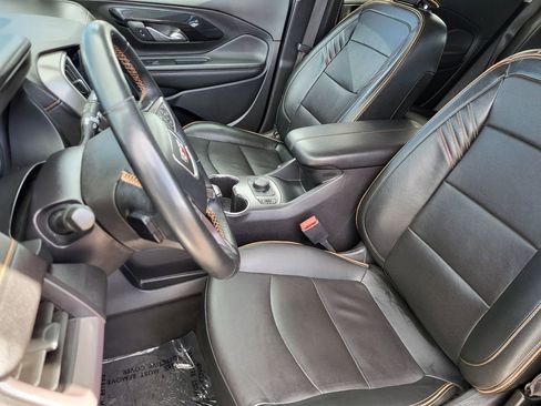 Used 2023 GMC Terrain AT4 AWD/4WD image 4
