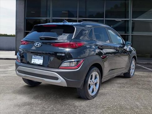 Used 2023 Hyundai Kona SEL FWD image 7
