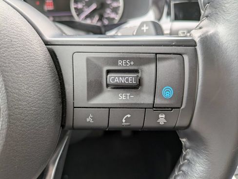 Certified 2025 Nissan Pathfinder SV AWD/4WD image 25