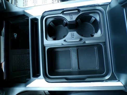 Used 2024 Ford F250 Lariat w/ Lariat Ultimate Package image 36