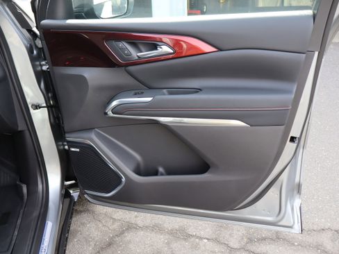 Used 2026 Chevrolet Traverse RS w/ LPO, Floor Liner Package image 39