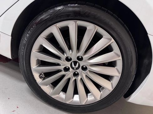 Used 2014 Hyundai Equus Ultimate RWD image 9