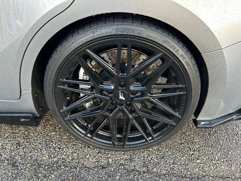 Used 2023 Lexus IS 350 F Sport image 9